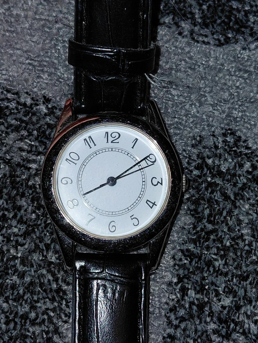Vintage Joan Rivers Classics Silver Tone Quartz Watch Black Leather Strap CC